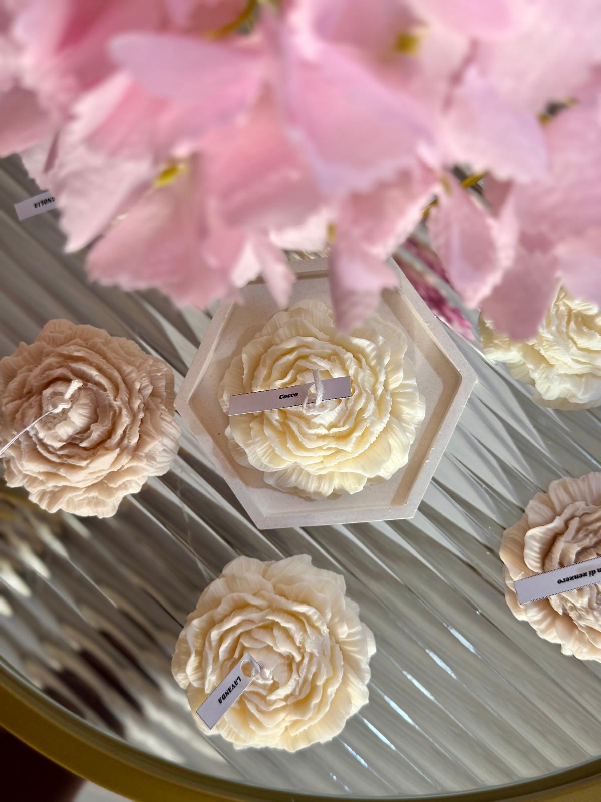 Emiflowers™ Candela con vassoio